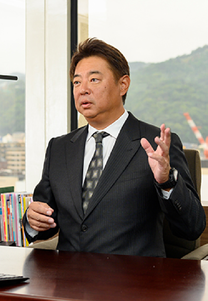 代表取締役社長　平山龍一